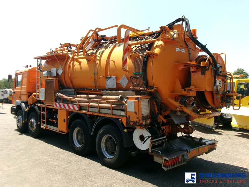 MAN 41.463 8x4 Euro 2 vacuum tank ADR 15 m3 / 2 comp - Asenizācijas mašīna: foto 3 MAN 41.463 8x4 Euro 2 vacuum tank ADR 15 m3 / 2 comp - Asenizācijas mašīna: foto 3