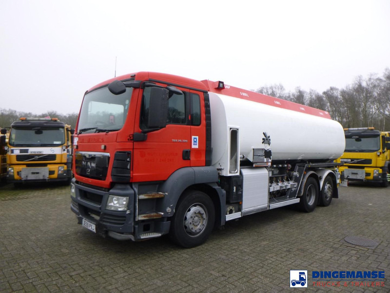MAN TGS 26.320 6X2 RHD fuel tank 20 m3 / 4 comp - Autocisterna: foto 1 MAN TGS 26.320 6X2 RHD fuel tank 20 m3 / 4 comp - Autocisterna: foto 1