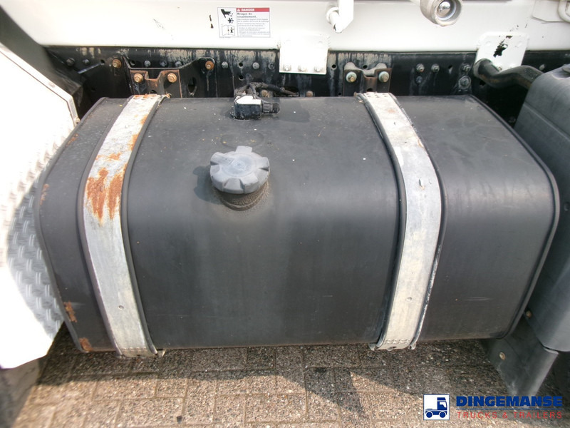 Betonvedējs MAN TGS 32.360 8X4 Euro 6 Liebherr concrete mixer 8 m3 + belt: foto 10