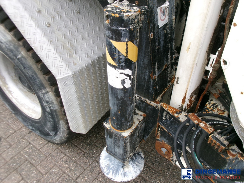 Betonvedējs MAN TGS 32.360 8X4 Euro 6 Liebherr concrete mixer 8 m3 + belt: foto 17