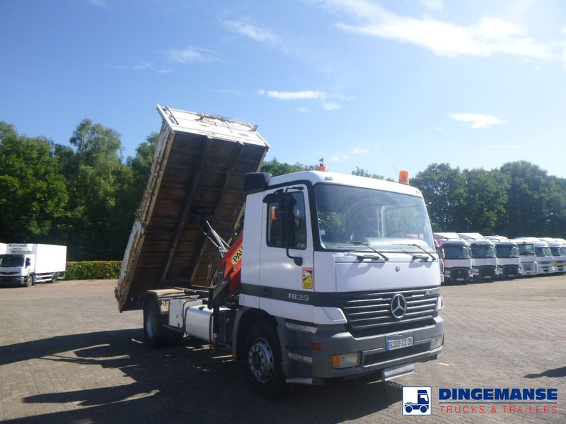 Kravas auto ar manipulatoru Mercedes-Benz Actros 1835 4x2 tipper + Palfinger PK12000: foto 7