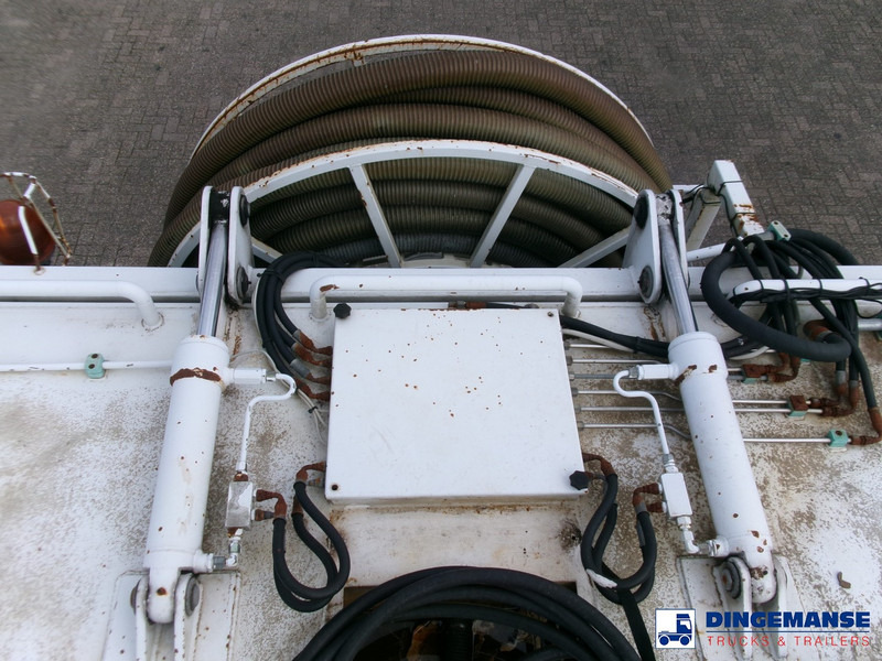 Mercedes-Benz Actros 2535 6x2 vacuum tank Saugbagger līzingu Mercedes-Benz Actros 2535 6x2 vacuum tank Saugbagger: foto 17