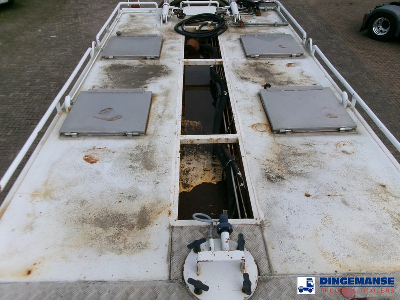 Mercedes-Benz Actros 2535 6x2 vacuum tank Saugbagger līzingu Mercedes-Benz Actros 2535 6x2 vacuum tank Saugbagger: foto 16