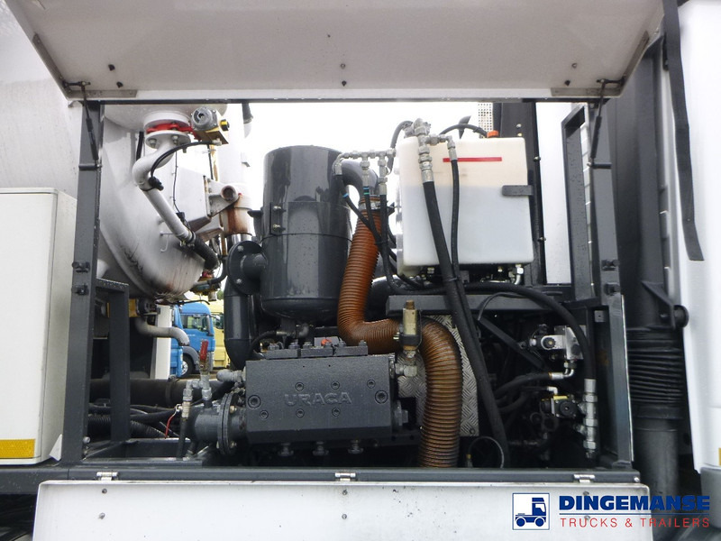 Asenizācijas mašīna Mercedes-Benz Actros 2541 6x2 RHD E5 Huwer vacuum tank / hydrocureur 12 m3: foto 9