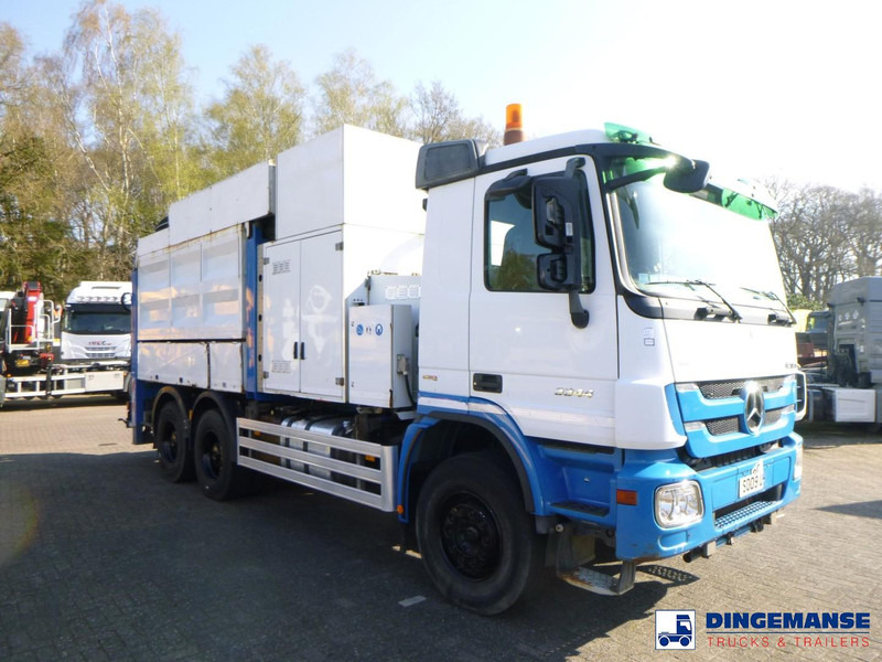 Mercedes-Benz Actros 3344 6x4 Saugbagger / vacuum excavator - Asenizācijas mašīna: foto 2 Mercedes-Benz Actros 3344 6x4 Saugbagger / vacuum excavator - Asenizācijas mašīna: foto 2