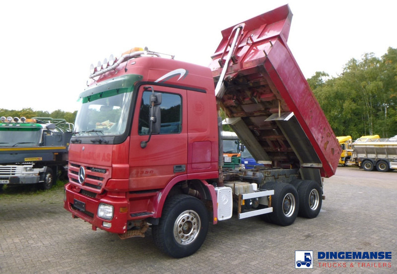 Mercedes-Benz Actros 3350 6x4 tipper - Kravas automašīna pašizgāzējs: foto 1 Mercedes-Benz Actros 3350 6x4 tipper - Kravas automašīna pašizgāzējs: foto 1