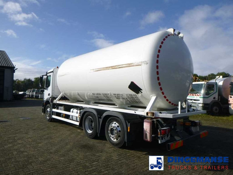 Mercedes-Benz Antos 2635 6x2 gas tank 28 m3 - Autocisterna: foto 3 Mercedes-Benz Antos 2635 6x2 gas tank 28 m3 - Autocisterna: foto 3