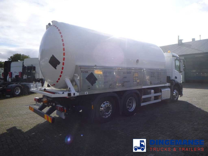 Mercedes-Benz Antos 2635 6x2 gas tank 28 m3 - Autocisterna: foto 4 Mercedes-Benz Antos 2635 6x2 gas tank 28 m3 - Autocisterna: foto 4