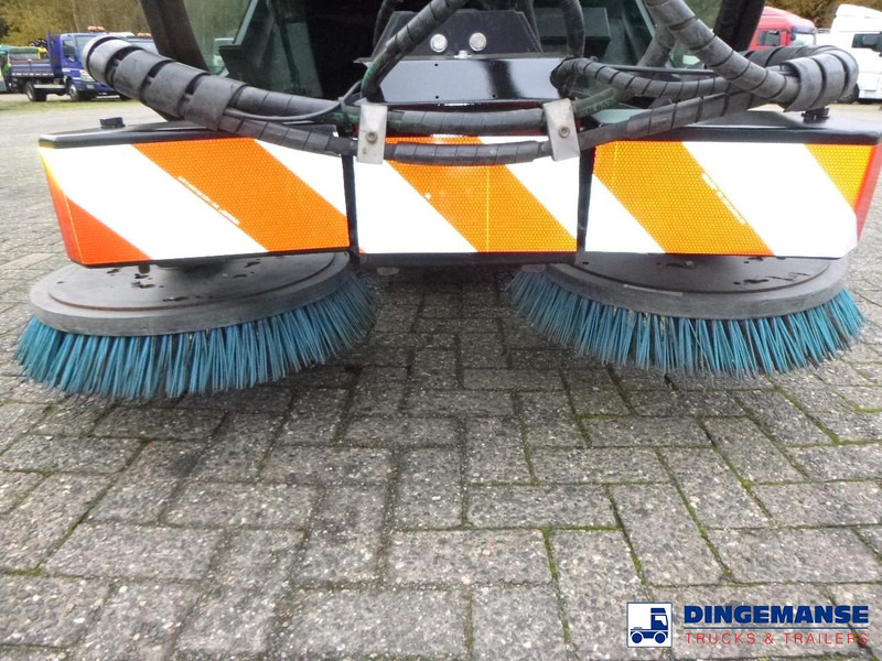 Nilfisk City Ranger CR3500 street sweeper - Ielu tīrīšanas mašīna: foto 5 Nilfisk City Ranger CR3500 street sweeper - Ielu tīrīšanas mašīna: foto 5