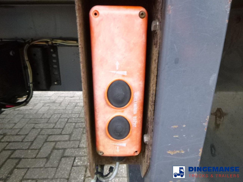 Kravas automašīna refrižerators Renault D18 Wide 4x2 RHD Thermoking T800 R frigo: foto 13 Kravas automašīna refrižerators Renault D18 Wide 4x2 RHD Thermoking T800 R frigo: foto 13