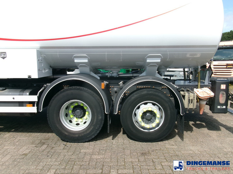 Renault Premium 310 dxi 6x2 fuel tank 18.5 m3 / 5 comp / ADR 16/08/2024 - Autocisterna: foto 5 Renault Premium 310 dxi 6x2 fuel tank 18.5 m3 / 5 comp / ADR 16/08/2024 - Autocisterna: foto 5