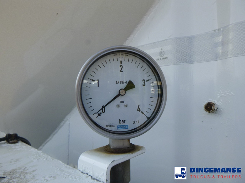 Puspiekabe cisterna SPITZER Powder tank alu 37 m3: foto 10 Puspiekabe cisterna SPITZER Powder tank alu 37 m3: foto 10
