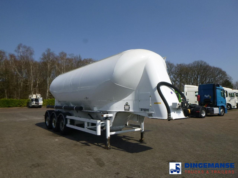 SPITZER Powder tank alu 37 m3 - Puspiekabe cisterna: foto 2 SPITZER Powder tank alu 37 m3 - Puspiekabe cisterna: foto 2