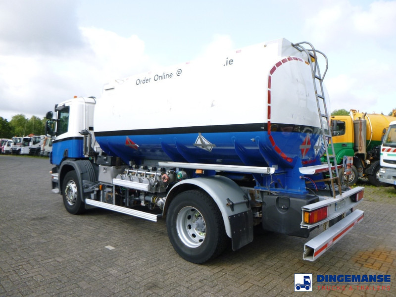 Scania P 230 DB 4x2 RHD fuel tank 12.4 m3 / 4 comp - Autocisterna: foto 3 Scania P 230 DB 4x2 RHD fuel tank 12.4 m3 / 4 comp - Autocisterna: foto 3