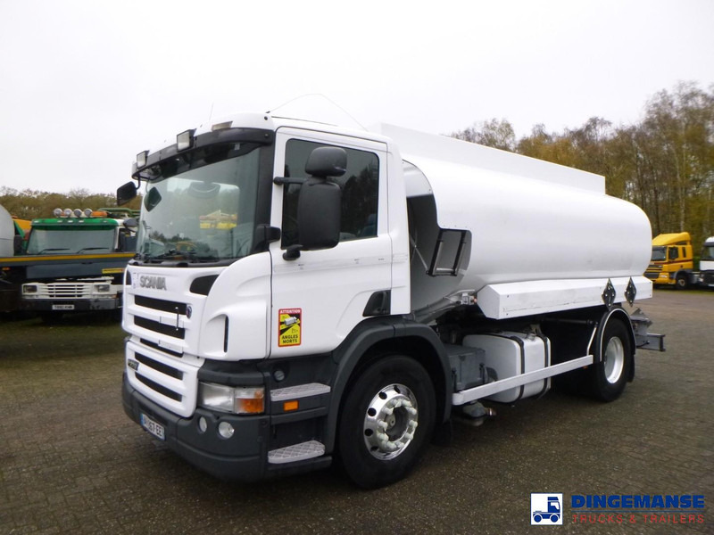 Scania P 270 DB 4x2 fuel tank 14 m3 / 3 comp - Autocisterna: foto 1 Scania P 270 DB 4x2 fuel tank 14 m3 / 3 comp - Autocisterna: foto 1