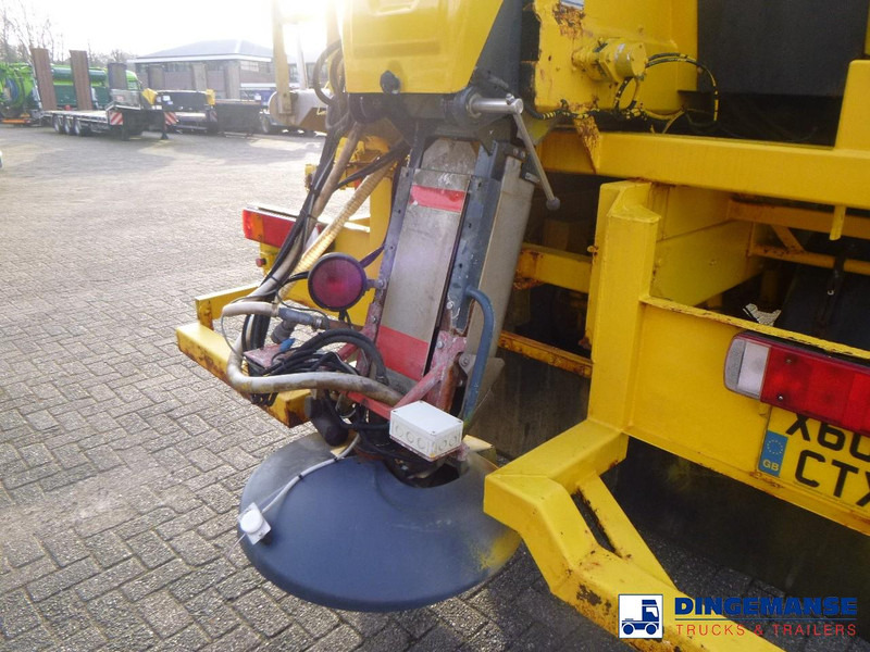 Scania P114-340 CB 6X6 RHD gritter / snow plough līzingu Scania P114-340 CB 6X6 RHD gritter / snow plough: foto 7