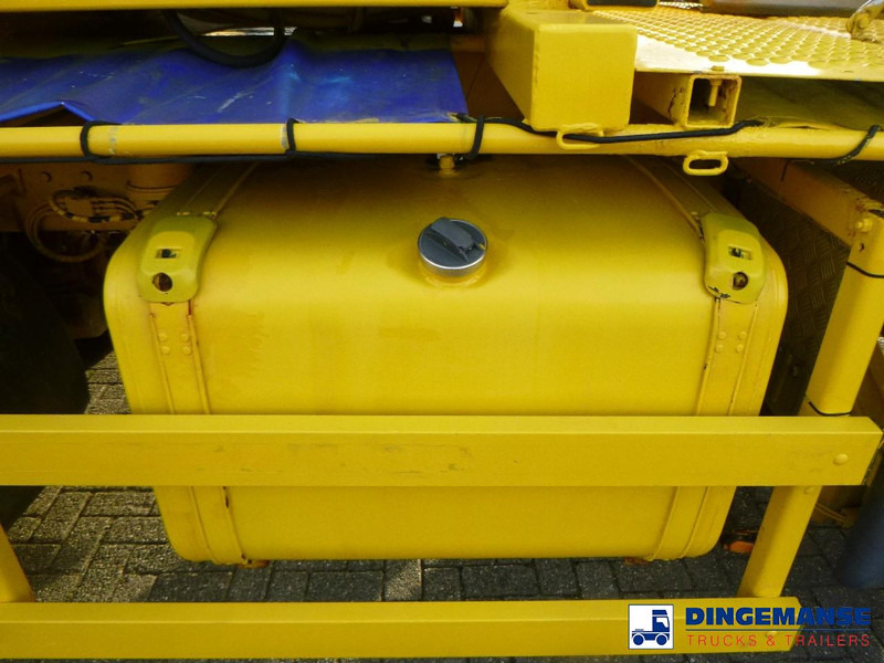 Scania P114-340 CB 6X6 RHD gritter / snow plough līzingu Scania P114-340 CB 6X6 RHD gritter / snow plough: foto 11