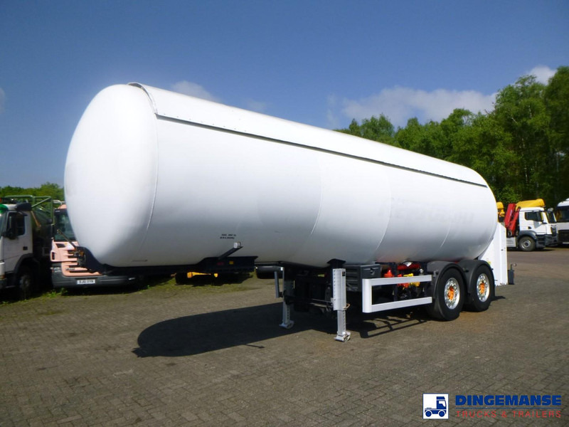 TYT Gas tank steel LPG 38.5 m3 / 1 comp - Puspiekabe cisterna: foto 1 TYT Gas tank steel LPG 38.5 m3 / 1 comp - Puspiekabe cisterna: foto 1