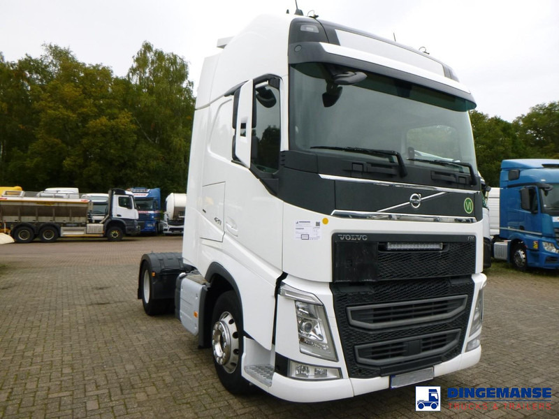 Volvo FH 420 4X2 Euro 6 + ADR - Vilcējs: foto 2 Volvo FH 420 4X2 Euro 6 + ADR - Vilcējs: foto 2