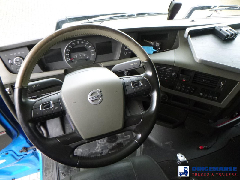 Volvo FH 540 8X4 Euro 6 / 150000 kg līzingu Volvo FH 540 8X4 Euro 6 / 150000 kg: foto 13