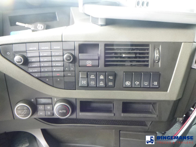 Volvo FH 540 8X4 Euro 6 / 150000 kg līzingu Volvo FH 540 8X4 Euro 6 / 150000 kg: foto 14