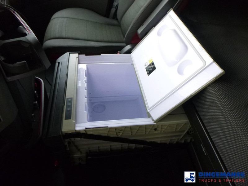 Volvo FH 540 8X4 Euro 6 / 150000 kg līzingu Volvo FH 540 8X4 Euro 6 / 150000 kg: foto 15