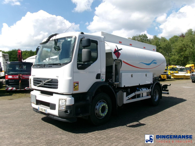 Volvo FE 260 4x2 dxi fuel tank 13.3 m3 / 4 comp / ADR 21-06-2024 - Autocisterna: foto 1 Volvo FE 260 4x2 dxi fuel tank 13.3 m3 / 4 comp / ADR 21-06-2024 - Autocisterna: foto 1