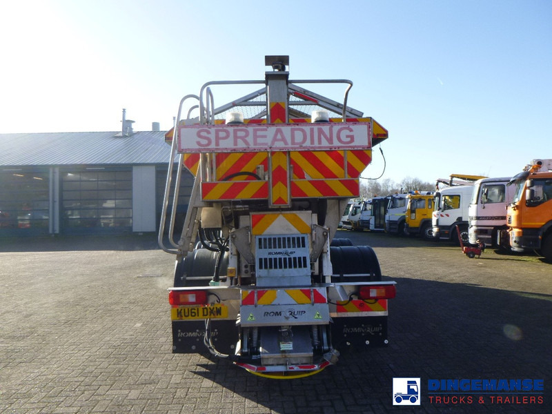 Volvo FE 340 6x4 RHD salt spreader / gritter - Sniega novākšanas tehnika: foto 5 Volvo FE 340 6x4 RHD salt spreader / gritter - Sniega novākšanas tehnika: foto 5