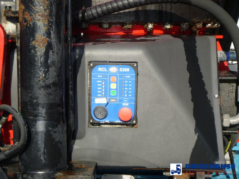 Kravas auto ar manipulatoru Volvo FM 500 8x4 + HMF 5020 K6 + Jib FJ1000 K5: foto 14 Kravas auto ar manipulatoru Volvo FM 500 8x4 + HMF 5020 K6 + Jib FJ1000 K5: foto 14