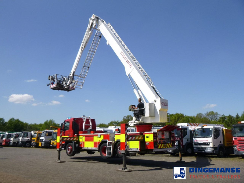 Ugunsdzēsēju mašīna Volvo FM9 340 6x2 RHD Vema 333 TFL fire truck: foto 10