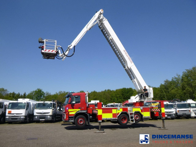 Ugunsdzēsēju mašīna Volvo FM9 340 6x2 RHD Vema 333 TFL fire truck: foto 9