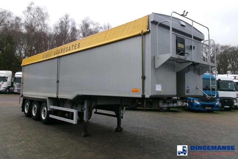 WILCOX Tipper trailer alu 52 m3 + tarpaulin - Puspiekabe pašizgāzējs: foto 2 WILCOX Tipper trailer alu 52 m3 + tarpaulin - Puspiekabe pašizgāzējs: foto 2