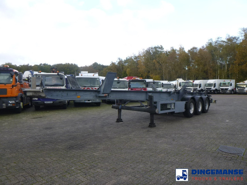 Filiat 3-axle tank trailer chassis incl supports - Puspiekabe cisterna: foto 1 Filiat 3-axle tank trailer chassis incl supports - Puspiekabe cisterna: foto 1