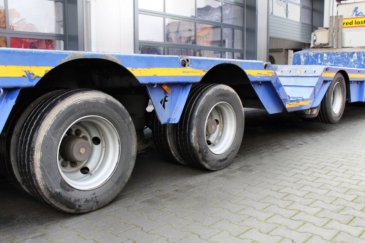 Puspiekabe zema profila platforma Faymonville 3-Achs Multimax F-S43-1AAF teleskop Radmulde: foto 11