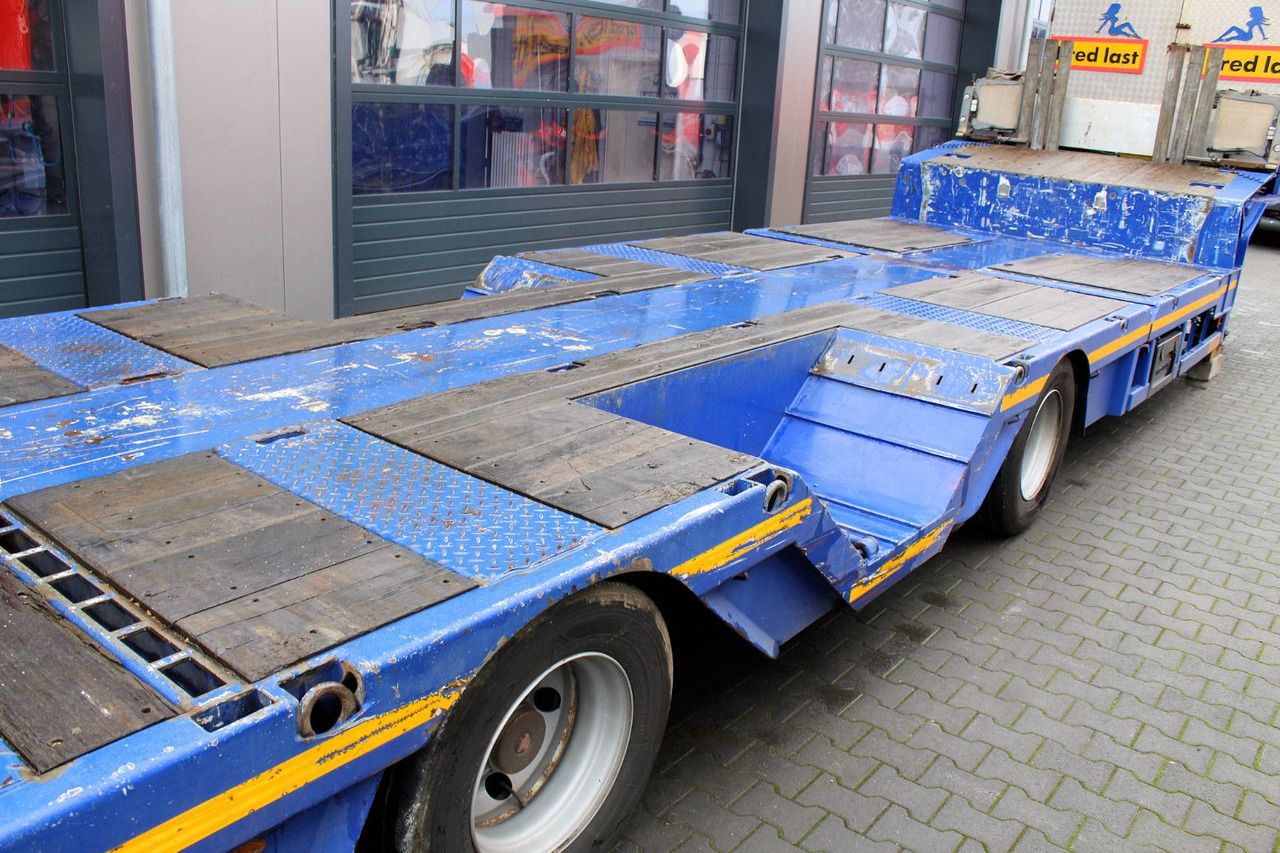 Puspiekabe zema profila platforma Faymonville 3-Achs Multimax F-S43-1AAF teleskop Radmulde: foto 10