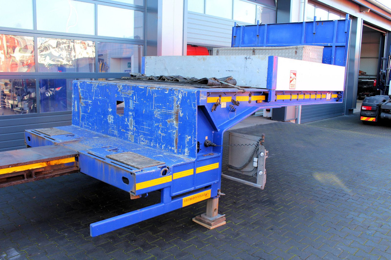 Faymonville 4-Achs Multimax STN-4AX teleskopierbar+Lenkachse - Puspiekabe zema profila platforma: foto 5 Faymonville 4-Achs Multimax STN-4AX teleskopierbar+Lenkachse - Puspiekabe zema profila platforma: foto 5