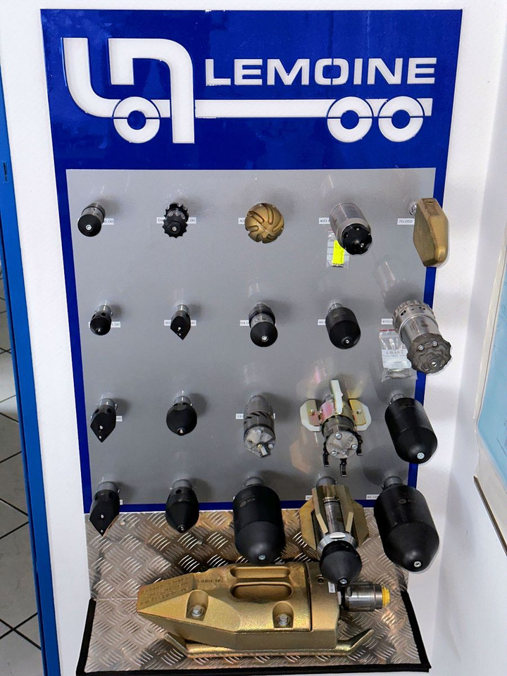 MAN TGS 35.540 8x4 Müller 16m³ WRG + 800 meter HD - Asenizācijas mašīna: foto 5 MAN TGS 35.540 8x4 Müller 16m³ WRG + 800 meter HD - Asenizācijas mašīna: foto 5