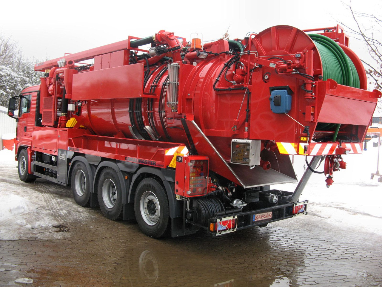 MAN TGS 35.540 8x4 Müller 16m³ WRG + 800 meter HD - Asenizācijas mašīna: foto 1 MAN TGS 35.540 8x4 Müller 16m³ WRG + 800 meter HD - Asenizācijas mašīna: foto 1