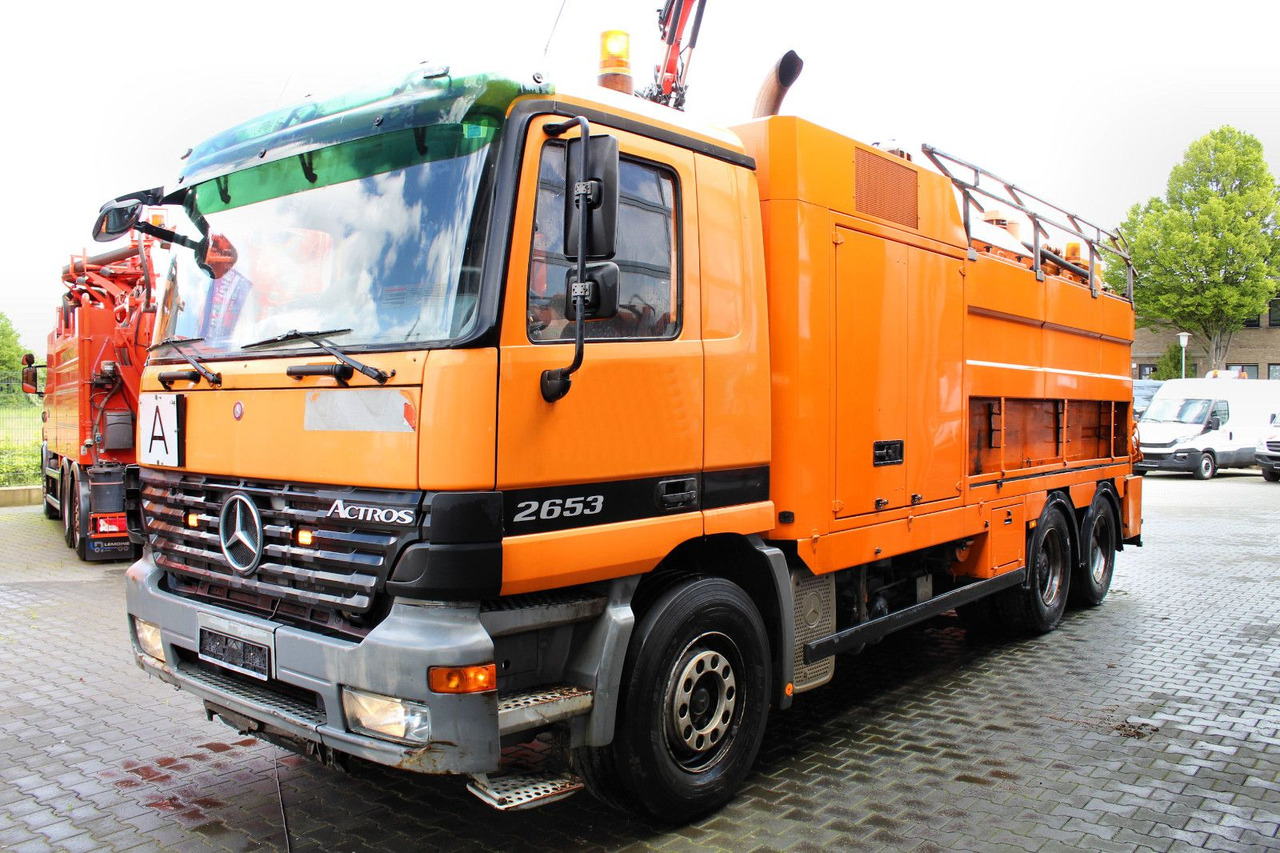 Mercedes-Benz Actros 2653 6x4 V8 Müller 16m³ Saug u.Spül-Kombi - Asenizācijas mašīna: foto 2 Mercedes-Benz Actros 2653 6x4 V8 Müller 16m³ Saug u.Spül-Kombi - Asenizācijas mašīna: foto 2