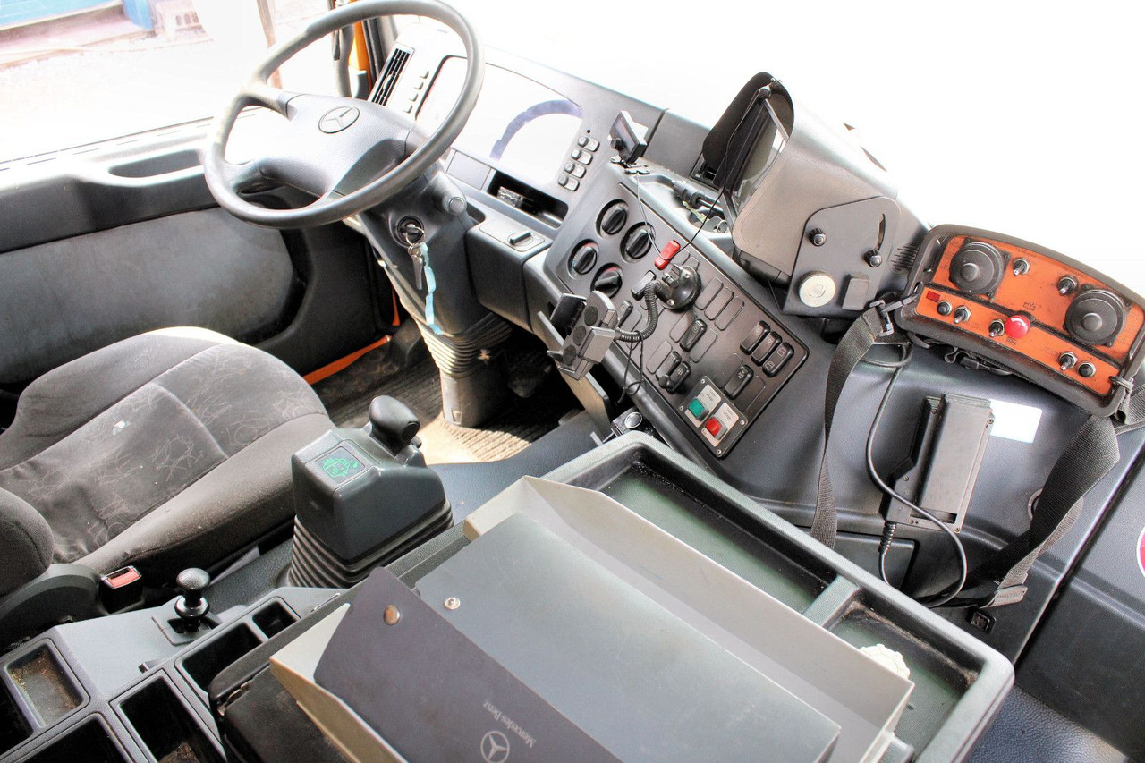 Mercedes-Benz Actros 2653 V8 6x4 Blatt-Luft EPS *clutch* - Šasija kravas automašīna: foto 2 Mercedes-Benz Actros 2653 V8 6x4 Blatt-Luft EPS *clutch* - Šasija kravas automašīna: foto 2