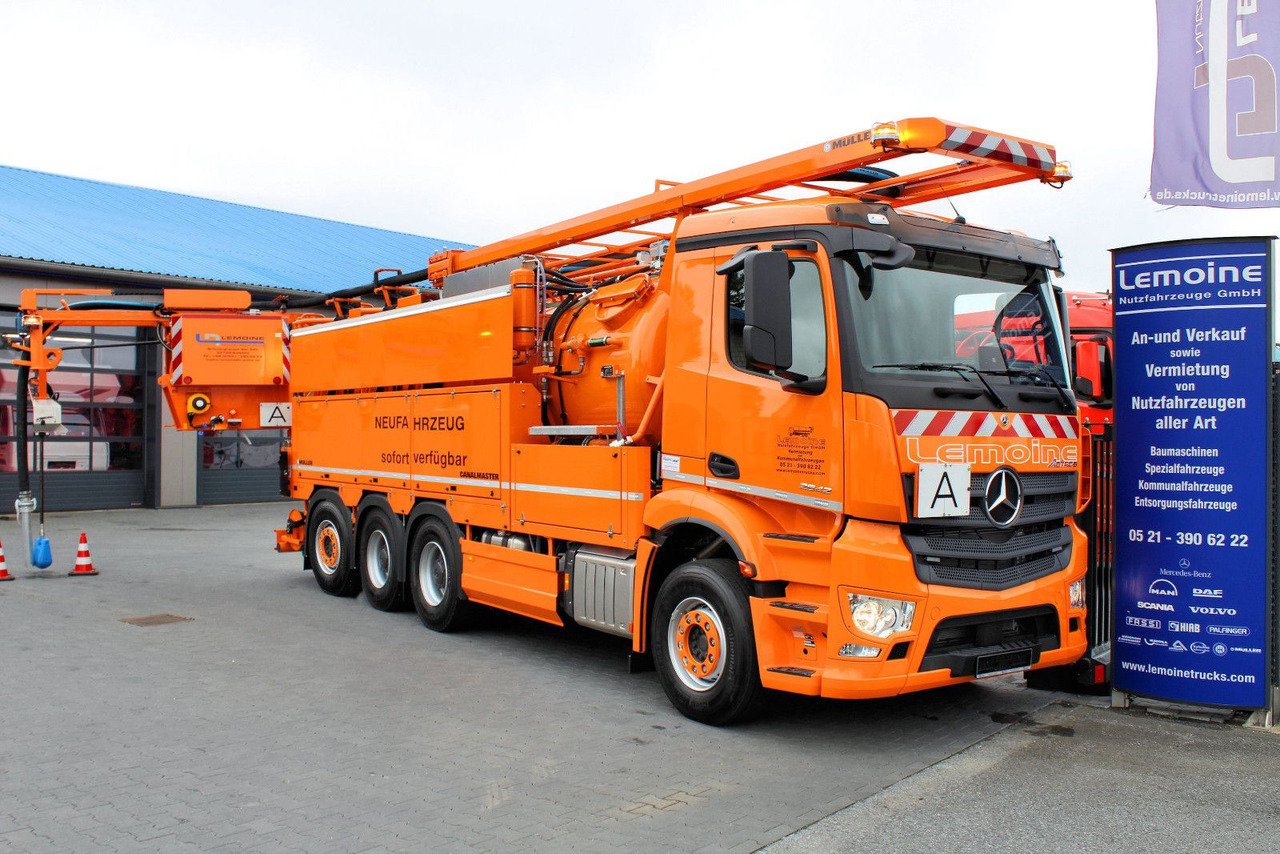 Mercedes-Benz Arocs 3551 8x4 Müller 16mCanalmaster F160EWA WRG - Asenizācijas mašīna: foto 1 Mercedes-Benz Arocs 3551 8x4 Müller 16mCanalmaster F160EWA WRG - Asenizācijas mašīna: foto 1