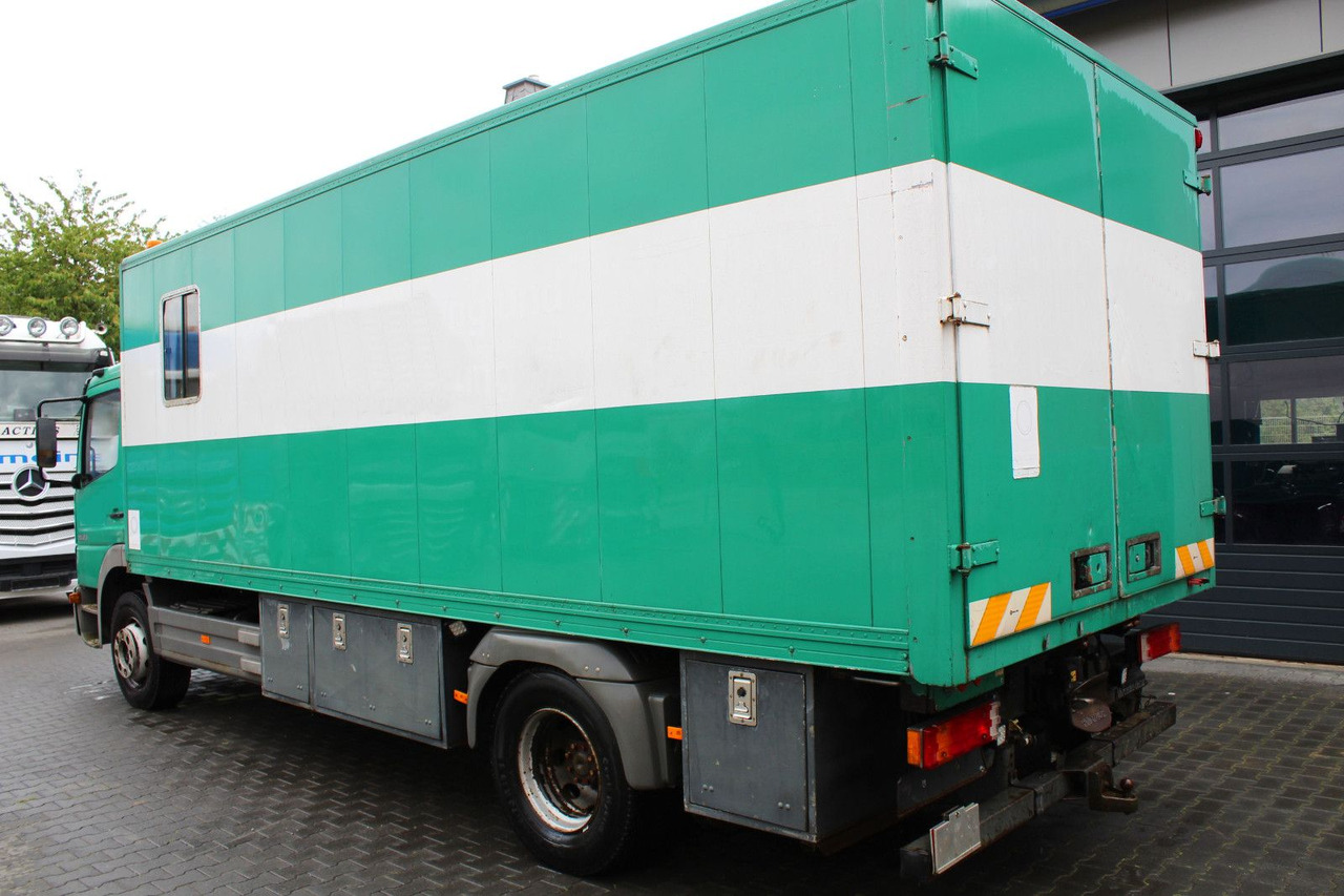 Mercedes-Benz Atego 1523 4x2 Koffer +AHK kein 1517 1518 1528 - Furgons ar slēgtā virsbūve: foto 3 Mercedes-Benz Atego 1523 4x2 Koffer +AHK kein 1517 1518 1528 - Furgons ar slēgtā virsbūve: foto 3