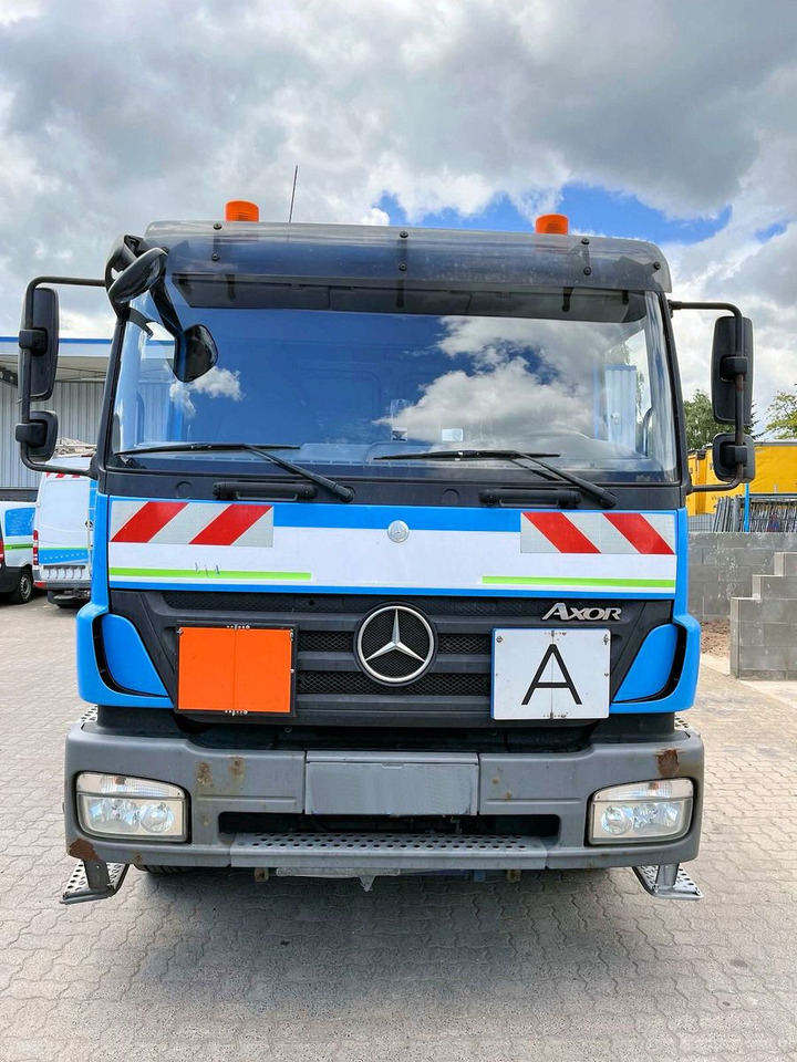 Mercedes-Benz Axor 1833 Müller 9,5m³ Saug u.Druck+HD-Spül +ADR - Asenizācijas mašīna: foto 3 Mercedes-Benz Axor 1833 Müller 9,5m³ Saug u.Druck+HD-Spül +ADR - Asenizācijas mašīna: foto 3