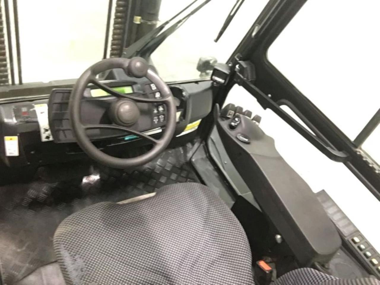 Hyster H8.0FT-6 - Konteineru iekrāvējs: foto 3 Hyster H8.0FT-6 - Konteineru iekrāvējs: foto 3