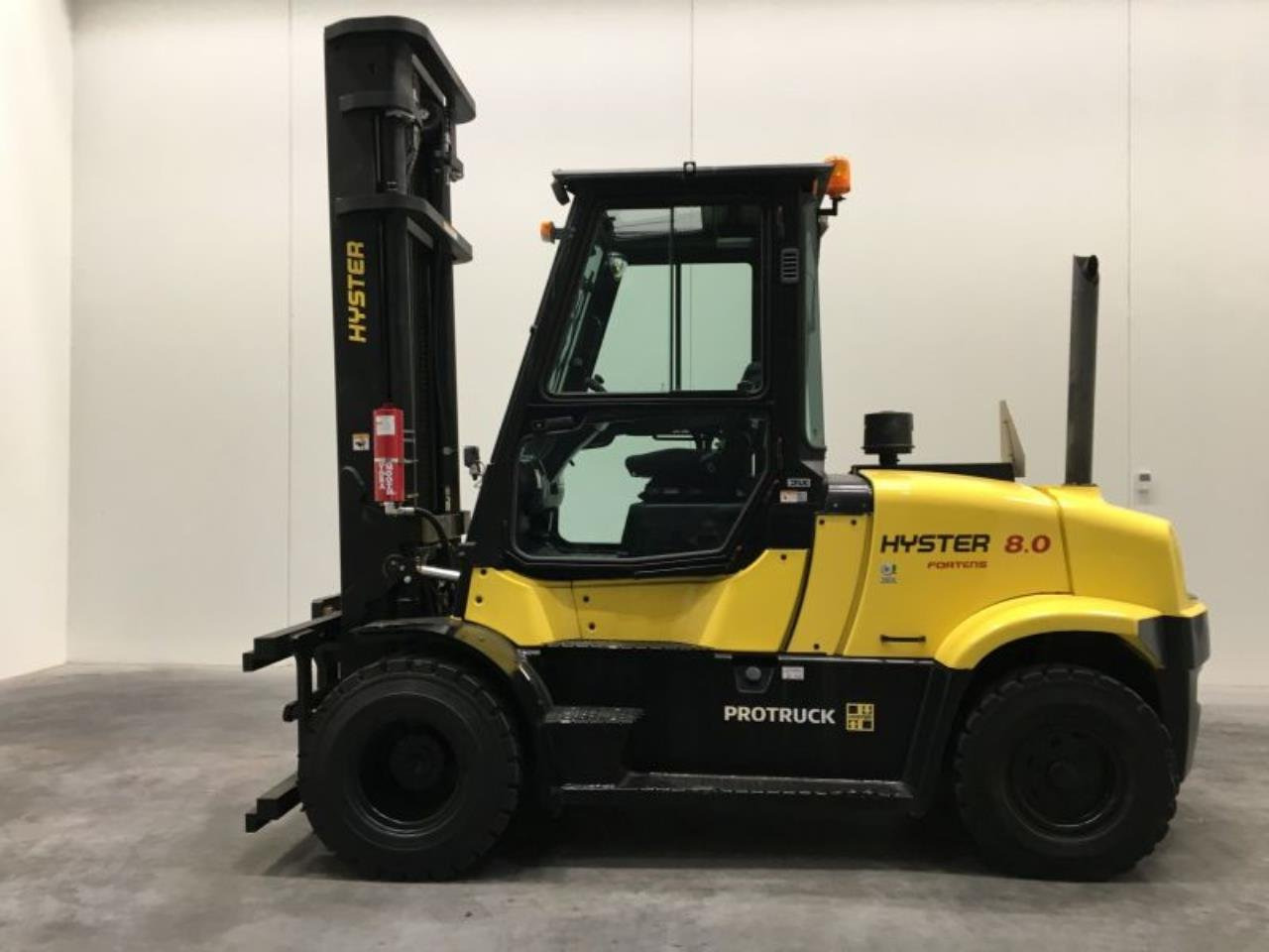 Hyster H8.0FT-6 - Konteineru iekrāvējs: foto 1 Hyster H8.0FT-6 - Konteineru iekrāvējs: foto 1