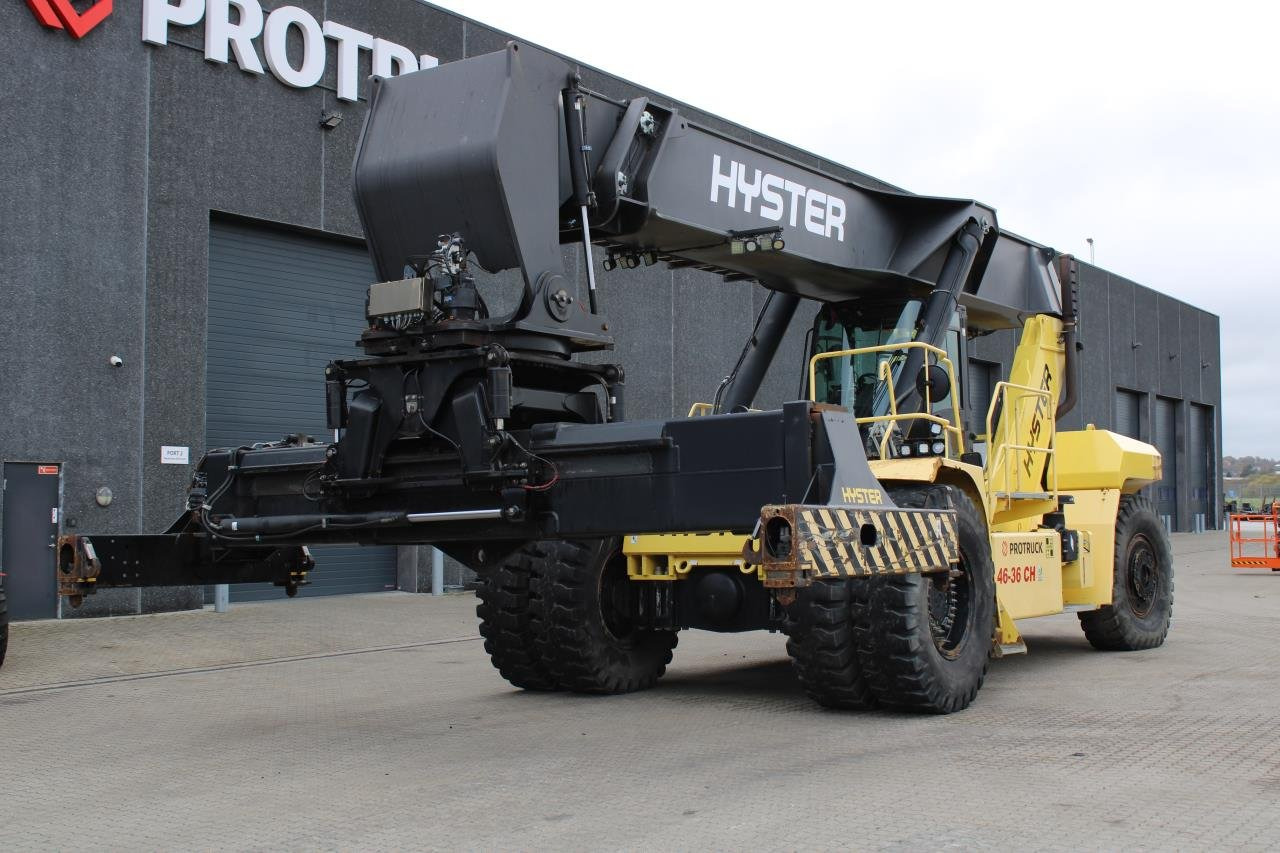 Hyster RS46-36CH - Sānu konteineru krāvējs: foto 2 Hyster RS46-36CH - Sānu konteineru krāvējs: foto 2