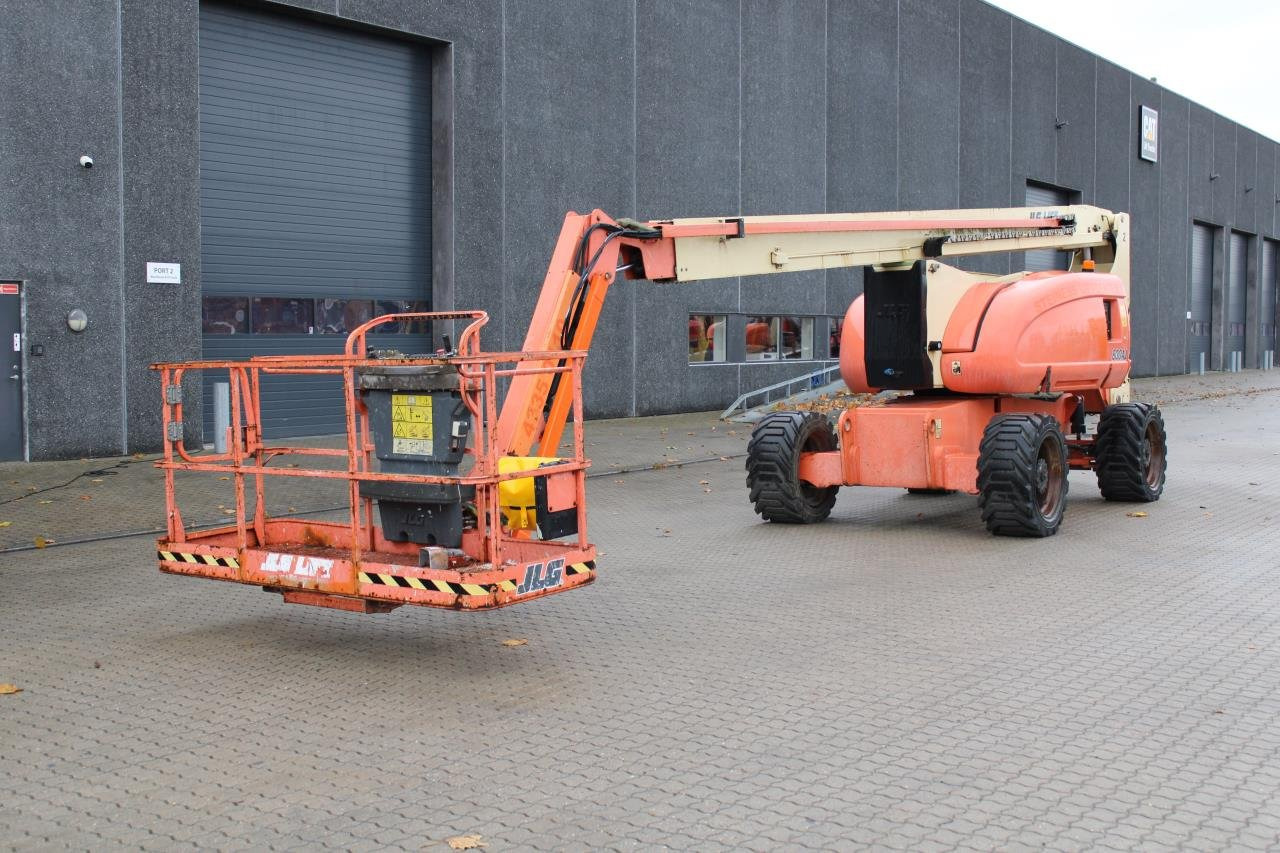 JLG 800AJ - Izlices pacēlājs: foto 3 JLG 800AJ - Izlices pacēlājs: foto 3