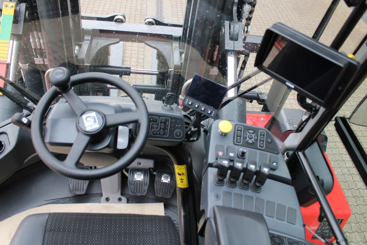 Kalmar DCG250-12 - Dīzeļiekrāvējs: foto 4 Kalmar DCG250-12 - Dīzeļiekrāvējs: foto 4