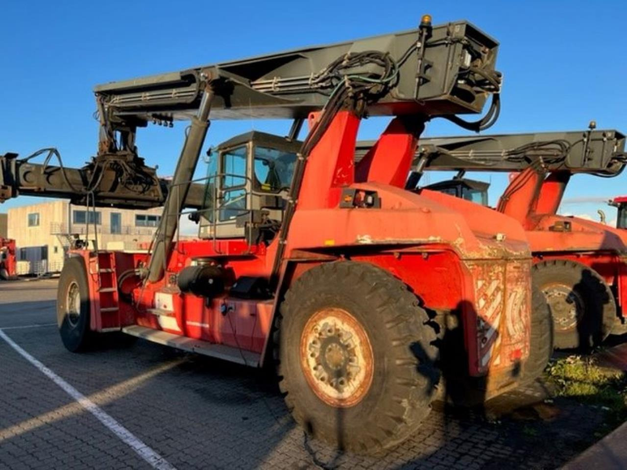 Kalmar DRF450-65S6X - Sānu konteineru krāvējs: foto 3 Kalmar DRF450-65S6X - Sānu konteineru krāvējs: foto 3