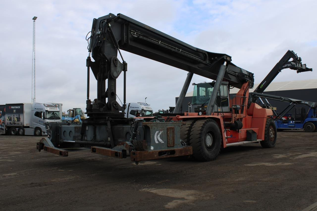 Kalmar DRF450-75S6XS - Sānu konteineru krāvējs: foto 2 Kalmar DRF450-75S6XS - Sānu konteineru krāvējs: foto 2